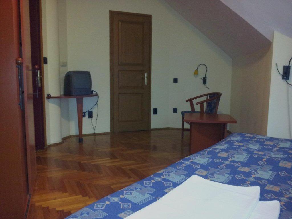 Fenyves Wellness Hotel Békéscsaba Esterno foto